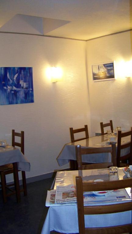 Hotel Du Port Concarneau Esterno foto